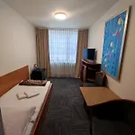 Jantar Economy Hostel *