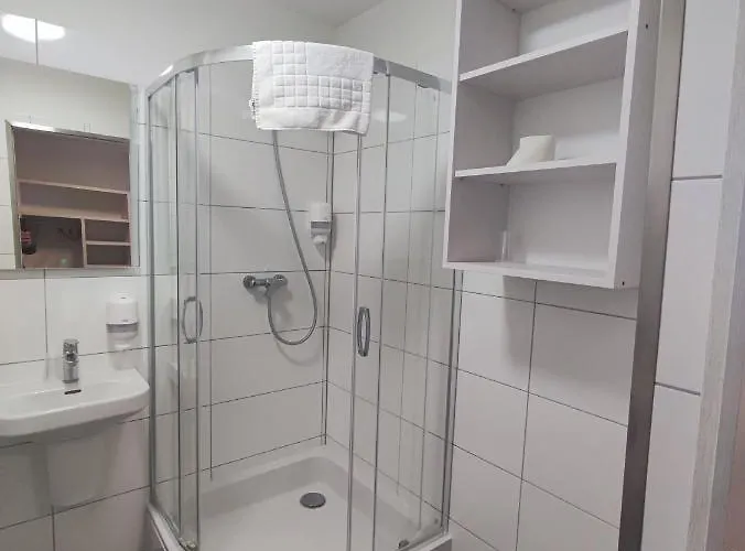 Jantar Economy Hostel